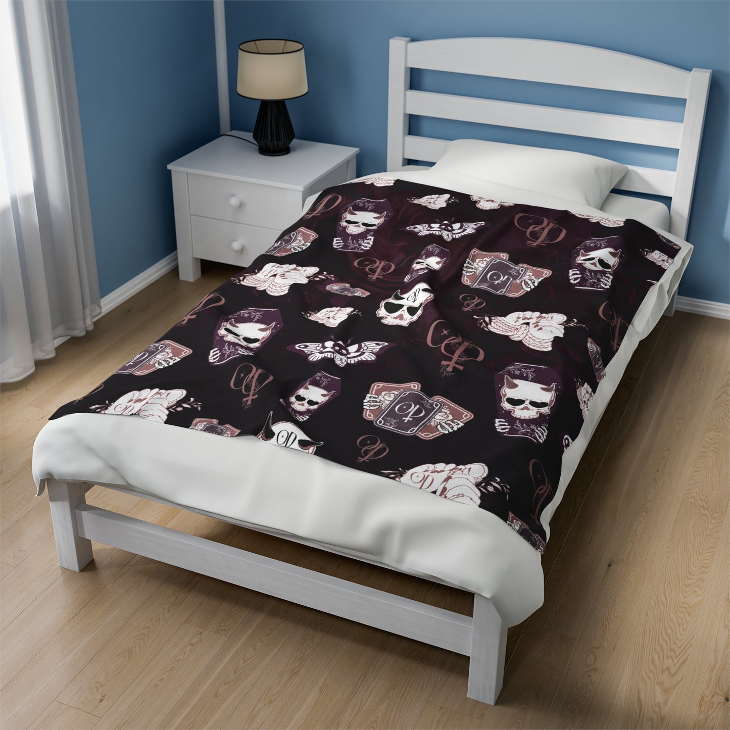 Obsidian Descension Pattern - Velveteen Plush Blanket